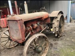 ALLIS CHALMERS 20-35 TRACTOR