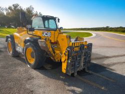 2021 JCB 533-105 10.5M TELEHANDLER