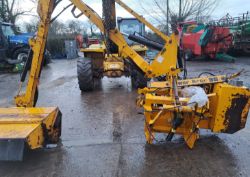 MCCONNEL PA95 HEDGECUTTER