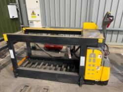 ATLET PLL 200 POWERED PALLET TRUCK W/ BATTERY TRANSFER UNIT