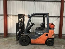 2015 TOYOTA 02-8FGF20 LPG FORKLIFT