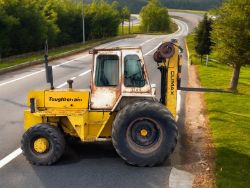 CLIMAX TT2.5 4WD DIESEL FORKLIFT >>--NO VAT ON HAMMER--<<