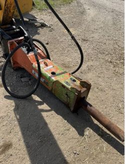 2019 CONSTRUCTION TOOLS RX18L HYDRAULIC BREAKER - 80MM PINS, 20 TON EXCAVATOR