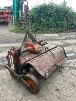 HOWARD ROTAVATOR