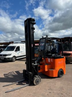 TRANSLIFT BENDI BE4072XSS ARTICULATED FORKLIFT TRUCK