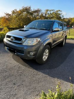2011 TOYOTA HILUX INVINCIBLE 3.0 D-4D 4X4 PICKUP >>--NO VAT ON HAMMER--<<