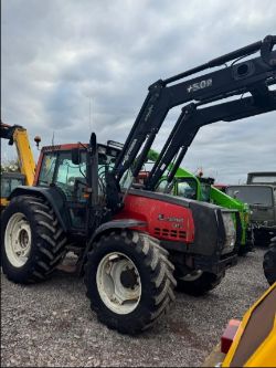 VALMET 8150 TRACTOR WITH TRIMA LOADER