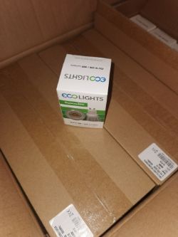 LOT OF 12,OOO LED LIGHT BULBS AND LIGHTS WITH A RETAIL VALUE OF £28K