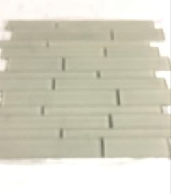 APPROX 300X REGAL VANILLA ACCENT GLASS MOSAIC TILE SHEETS 28.5CM X 29.6CM X 8MM