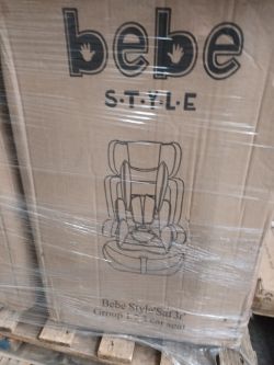 AMAZON RETURNS CAR SEATS& CHILD'S TABLE AND CHAIRS