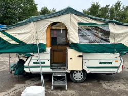 PULLMAN 535 TRAILER TENT CARAVAN