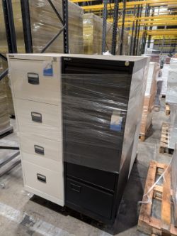 18 PALLETS OF OFFICE FURNITURE RETURNS FROM A LARGE UK RETAILER