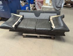 SOFOLOGY CORDELIA 4 SEATER SOFA IN ALASKA DARK GREY RRP Â£1399