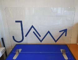 PARTITION SCREEN ROOM DIVIDER GLASS 80 X 60 CM WITH SPIGOT BALUSTRADE CLAMP X 5