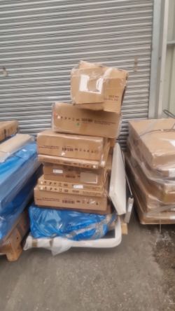 5 X PALLETS OF DUSK RETURNS MIXED LOT - TOTAL RRP EST. 17796