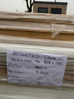 20 INTERNAL DOORS - SEE DESCRIPTION FOR BREAKDOWN