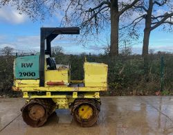 1997 RAMMAX RW 2900 TRENCH ROLLER