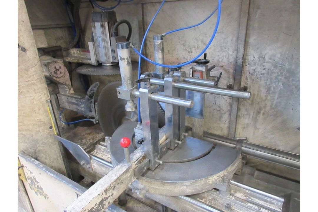 Shinde Kingtool Aluminium Door &Window Machining Alumaster Notch saw (2007) - Image 4 of 11