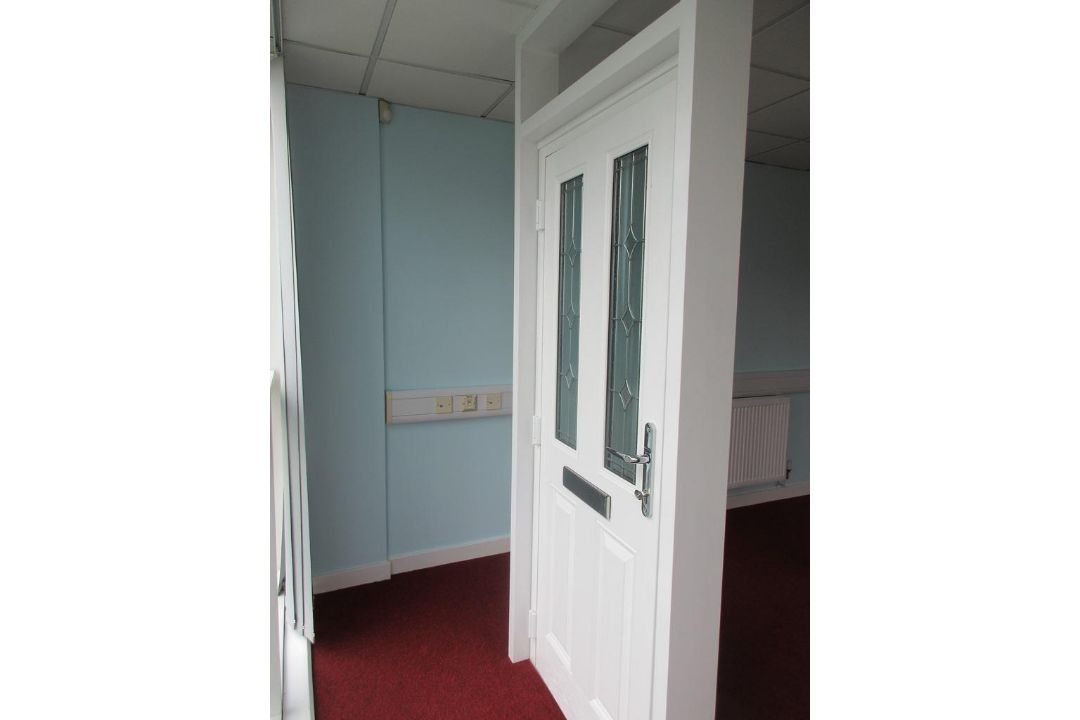 Composite showroom door - Image 2 of 3