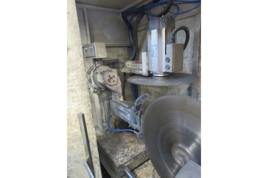 Shinde Kingtool Aluminium Door &Window Machining Alumaster Notch saw (2007) - Image 5 of 11