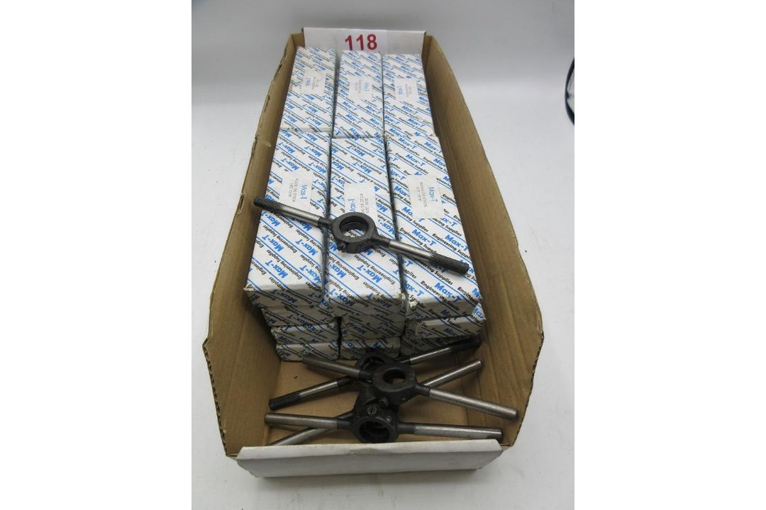 Thirty Die stocks 13/16" - Image 1 of 2