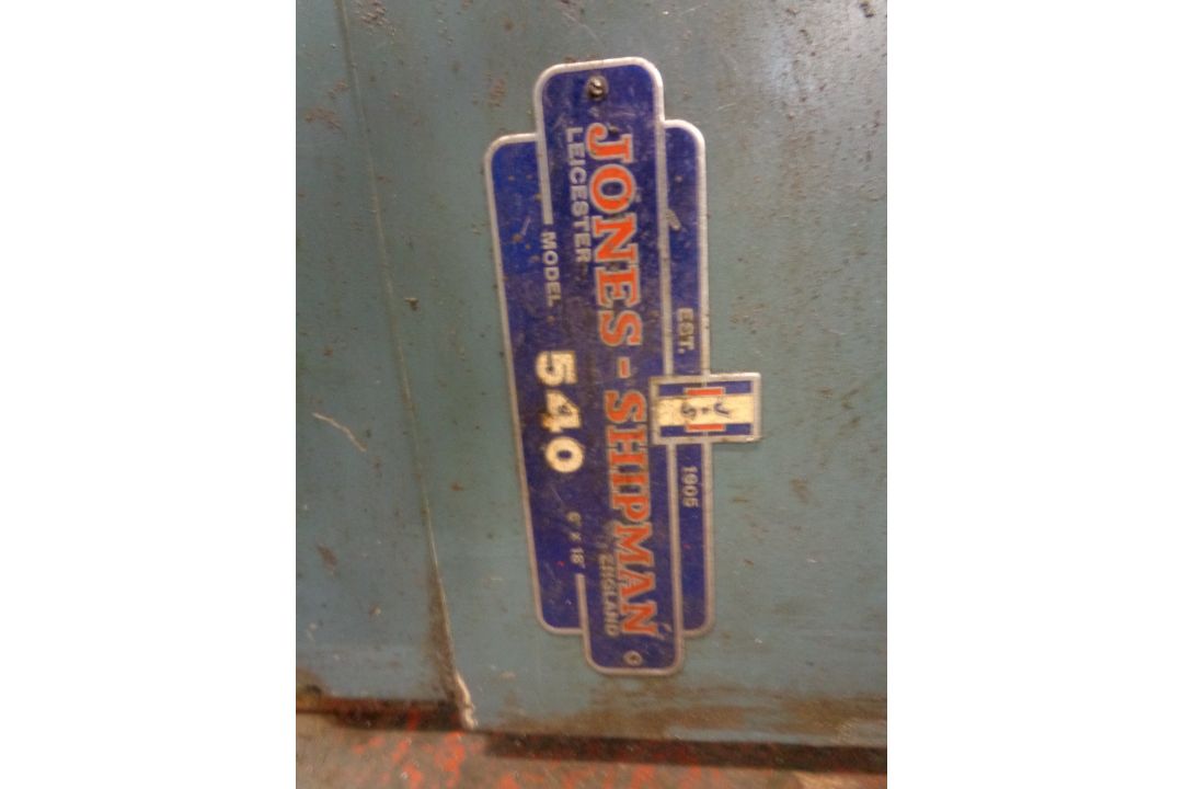 Jones & Shipman 540 horizontal spindle surface grinder, table size 26" x 6" with magnet A work - Image 2 of 4
