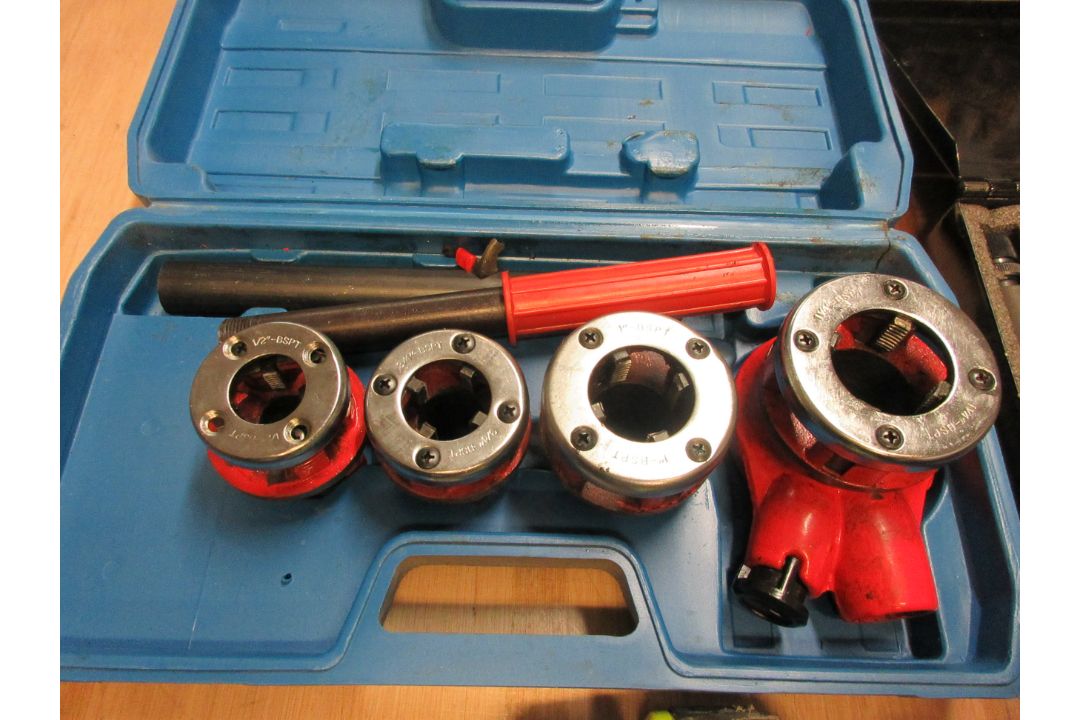 Silverline TS-Pipe die set - Image 1 of 2