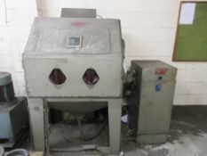 Guyson DBH6/40 Blast cleaning cabinet