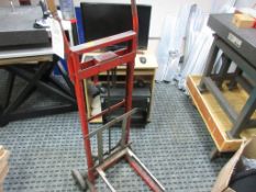 Precision Equipment Ezilift Chain operated pedestrian hi-lift