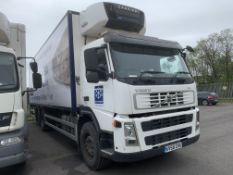 2008 WHITE VOLVO FM LORRY