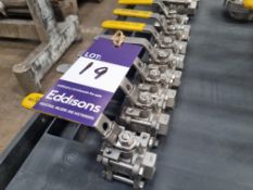 6x stainless steel 1/2 inch ball valve and 1x 1/4 inch