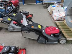 Honda HRX426 Self drive rota stop rear roller, petrol powered lawn mower