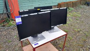 Lot Comprising 2 x Dell 24