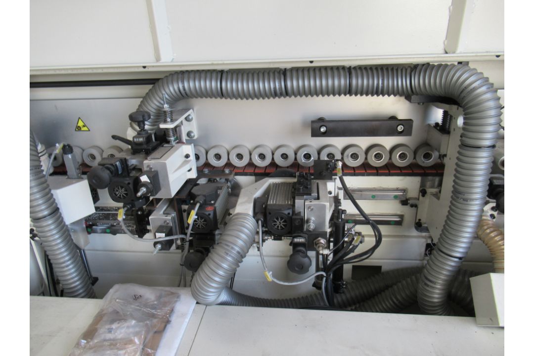 Automatic Single Sided Chain-Feed Edgebander - 3ph - Image 7 of 9