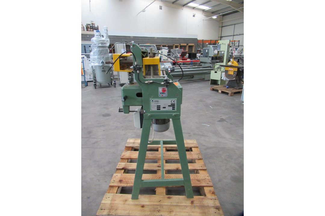 Omec 650-M Dovetail Machine - 3ph - Image 2 of 6
