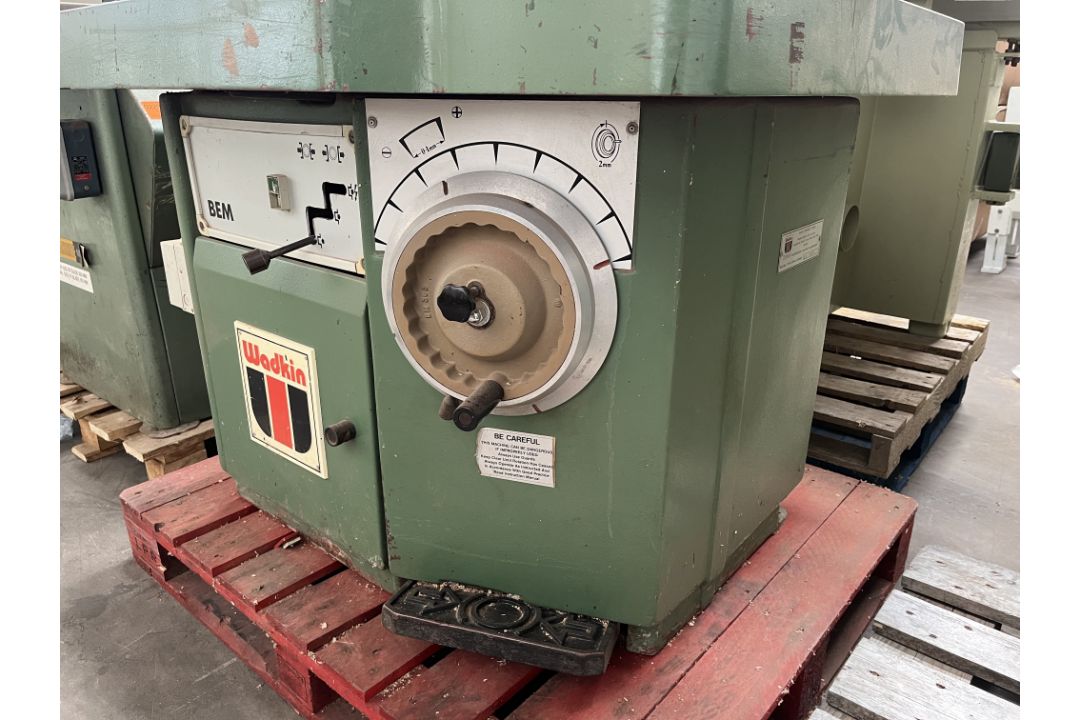 Wadkin BEM Pedal Operated Spindle Moulder - 3phase. s/n 871371 - Image 7 of 8