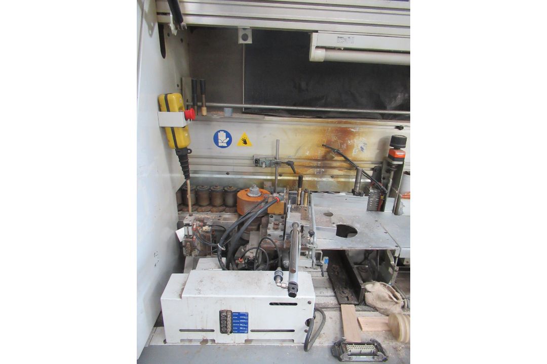 A Biesse Akron 840 Edgebander with Nordson Unit - 3ph - Image 11 of 16