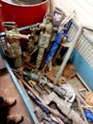 10 x Pneumatic breakers with various attachments w
