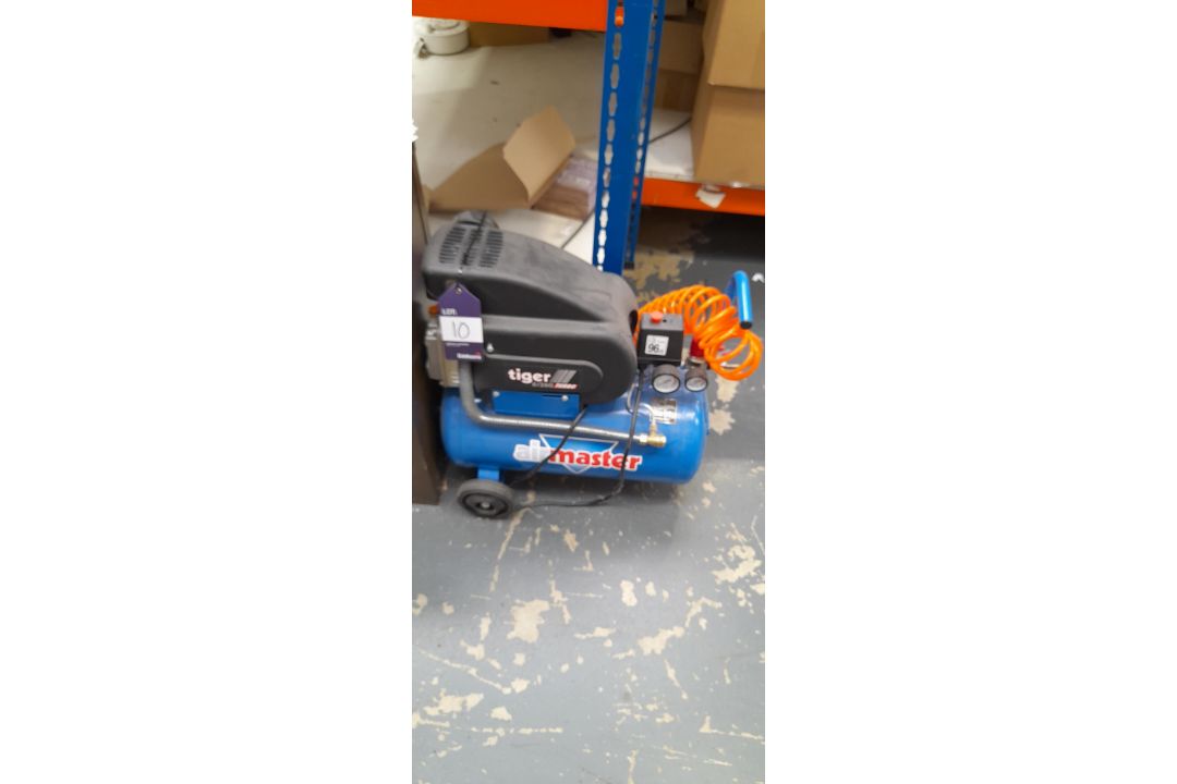 Air Master, Tiger 8/260, 24 litre mobile compressor - Image 2 of 3