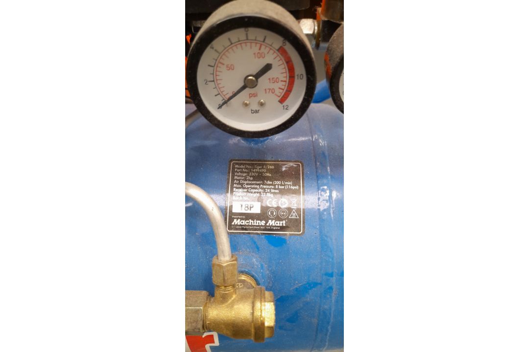 Air Master, Tiger 8/260, 24 litre mobile compressor - Image 3 of 3