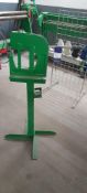 Unbadged Shrinker Stretcher