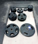 Quantity of Plates to include; 4x 20kg, 8x 10kg, 5x 5kg, 4x 2.5kg, 2x 1.25kg. Please note there is a
