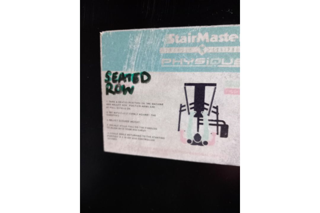 Stair Master Physique Seated Row Machine. DISMANTLED - PLEASE SEE PHOTOS. Please note there is a £30 - Image 3 of 5