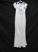 Muxxn Boutique Sleeveless Wedding Dress - Size 12