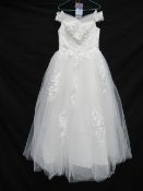 Floral Sleeveless Wedding Dress - Size 10-14