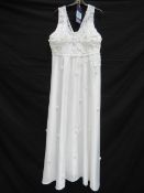Floral Sleeveless Wedding Dress - Size M
