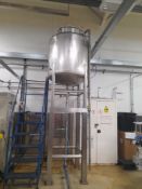 Isaac Webster & Sons Ltd, 1 x 900L holding tank and frame
