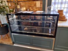 Polar DB952 Glazed Counter Deli Display Fridge