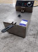 Single basket deep fat fryer