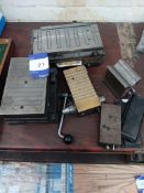 Engineers’ workbench & contents to include Shardlow GH005 height gauge, magnetic blocks and magnetic